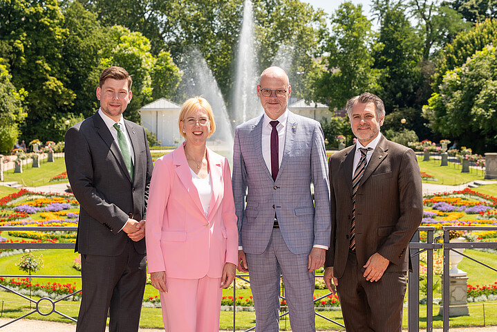 Abgebildet ist der Vorstand der GVV, Matthias Schulte, Katharina Stecher, Christof Sommer, Stefan Rupp